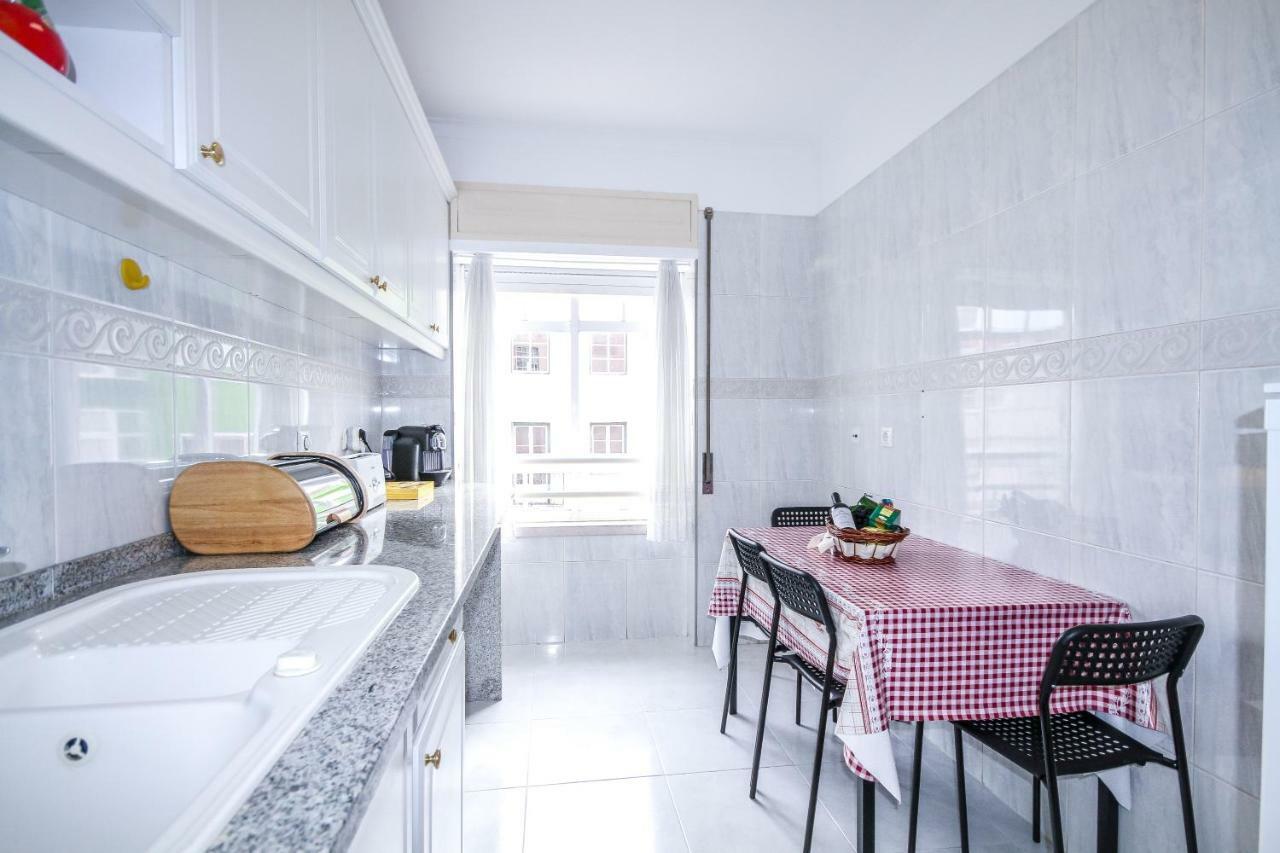 Apartamento Tejo Cacilhas Eksteriør bilde