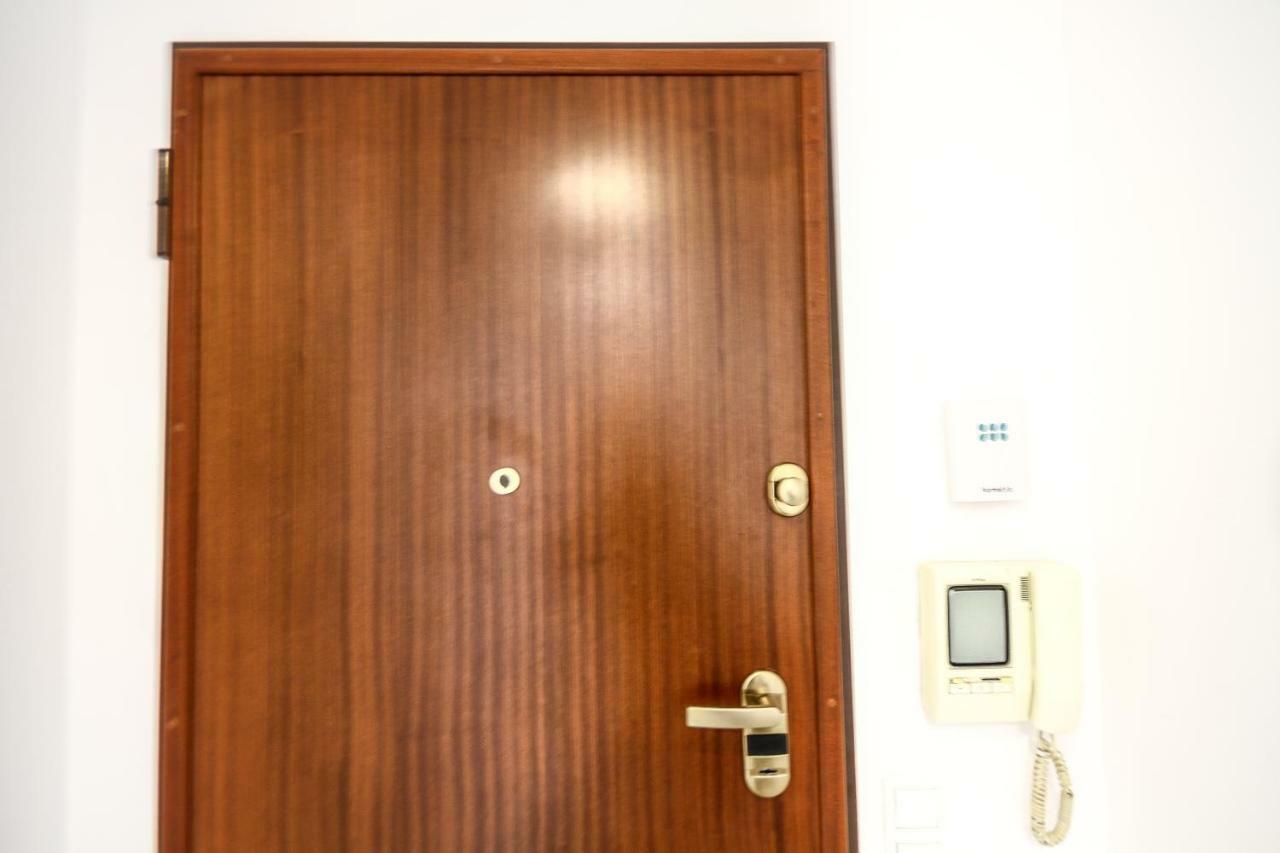 Apartamento Tejo Cacilhas Eksteriør bilde